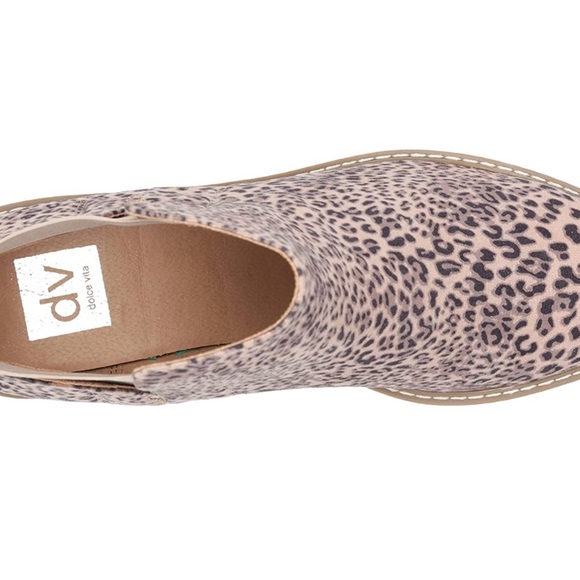 Leopard Bootie! DV Dolce Vita Women’s Rielle Ankle Boot! - Picture 3 of 4